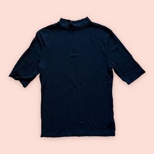 Black Mock Neck Quarter Sleeve Shirt Size Medium